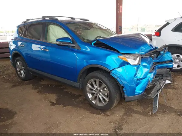 JTMYFREVXHJ105743 2017 TOYOTA RAV 4 - Image 1