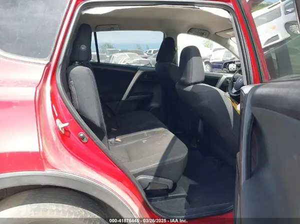 JTMZFREV0GJ063201 2016 TOYOTA RAV 4 - Image 8