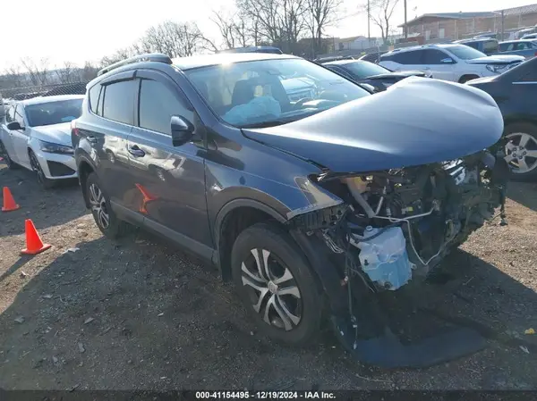 JTMZFREV0HD099132 2017 TOYOTA RAV 4 - Image 1