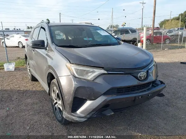 JTMZFREV0HJ135533 2017 TOYOTA RAV 4 - Image 1