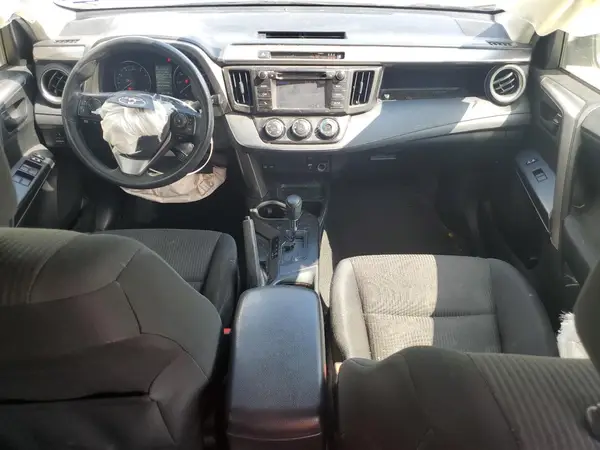 JTMZFREV0HJ700086 2017 TOYOTA RAV 4 - Image 8