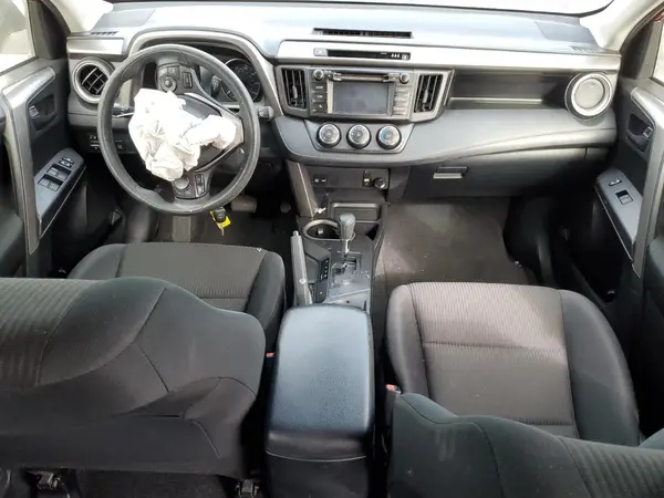 JTMZFREV0JD120065 2018 TOYOTA RAV 4 - Image 8