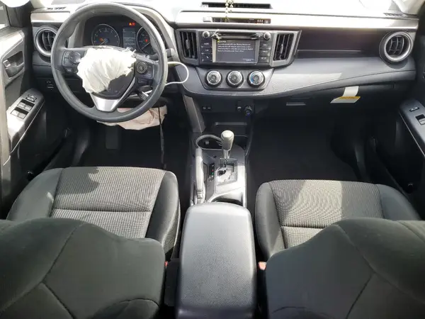 JTMZFREV0JJ156775 2018 TOYOTA RAV 4 - Image 8