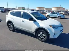 JTMZFREV0JJ166951 2018 TOYOTA RAV 4