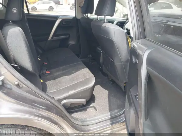 JTMZFREV0JJ211371 2018 TOYOTA RAV 4 - Image 8