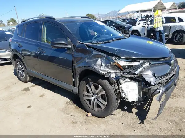 JTMZFREV0JJ728489 2018 TOYOTA RAV 4 - Image 1
