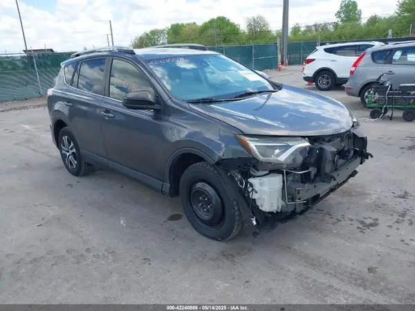 JTMZFREV0JJ739167 2018 TOYOTA RAV 4 - Image 1