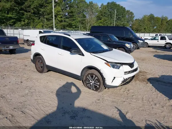JTMZFREV0JJ742800 2018 TOYOTA RAV 4 - Image 1