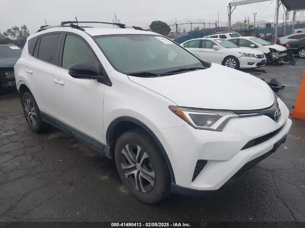 JTMZFREV1GJ093615 2016 TOYOTA RAV 4 - Image 1