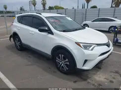 JTMZFREV1HJ122662 2017 TOYOTA RAV 4
