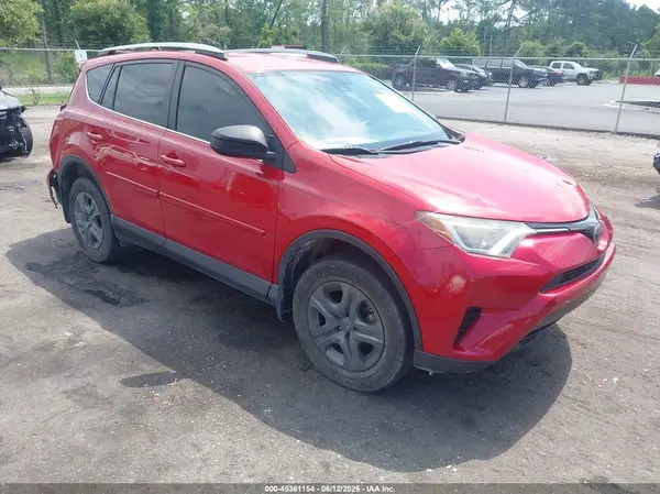 JTMZFREV1HJ145813 2017 TOYOTA RAV 4 - Image 1