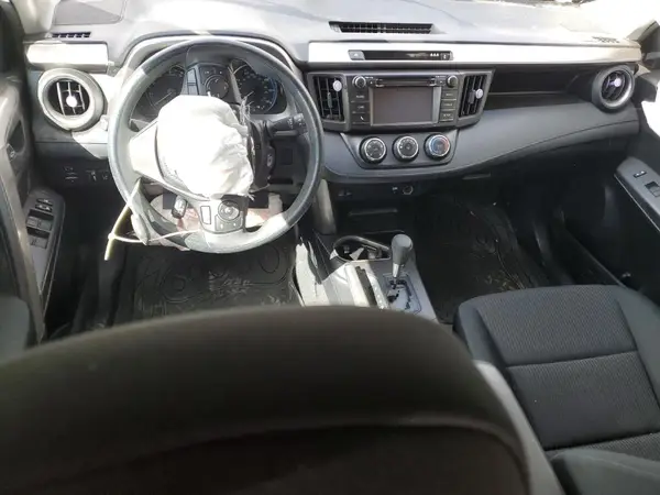 JTMZFREV1JD130331 2018 TOYOTA RAV 4 - Image 8