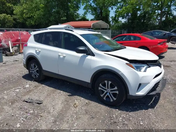 JTMZFREV1JJ161743 2018 TOYOTA RAV 4 - Image 1