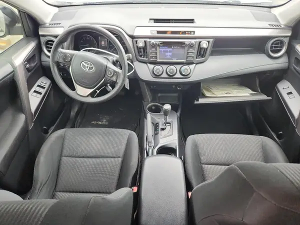 JTMZFREV1JJ173858 2018 TOYOTA RAV 4 - Image 8