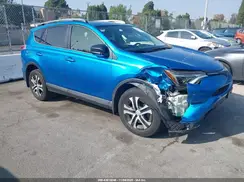 JTMZFREV1JJ740960 2018 TOYOTA RAV 4