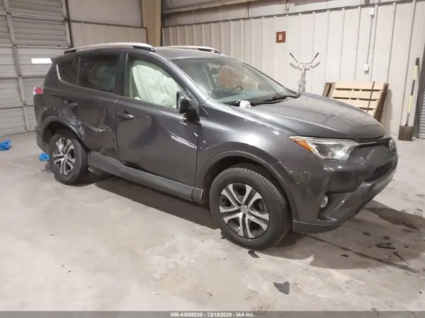 JTMZFREV2GD090575 2016 TOYOTA RAV 4 - Image 1