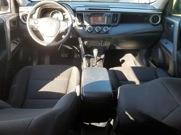 JTMZFREV2GJ077777 2016 TOYOTA RAV 4 - Image 8