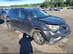 JTMZFREV2GJ086415 2016 TOYOTA RAV 4