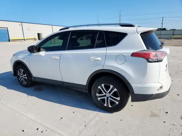 JTMZFREV2HJ106230 2017 TOYOTA RAV 4 - Image 2