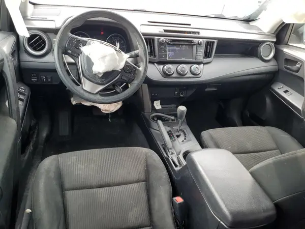 JTMZFREV2HJ108804 2017 TOYOTA RAV 4 - Image 8