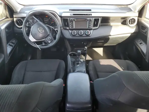 JTMZFREV2HJ112674 2017 TOYOTA RAV 4 - Image 8