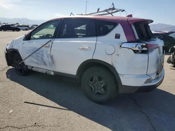 JTMZFREV2HJ126025 2017 TOYOTA RAV 4 - Image 2