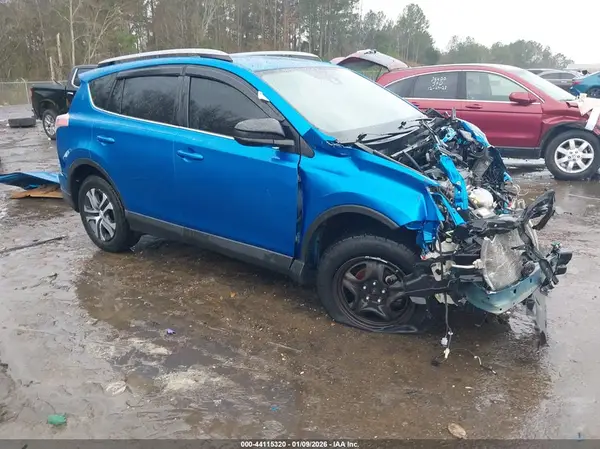 JTMZFREV2HJ701661 2017 TOYOTA RAV 4 - Image 1