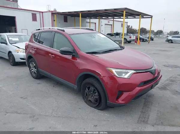 JTMZFREV2JD118088 2018 TOYOTA RAV 4 - Image 1