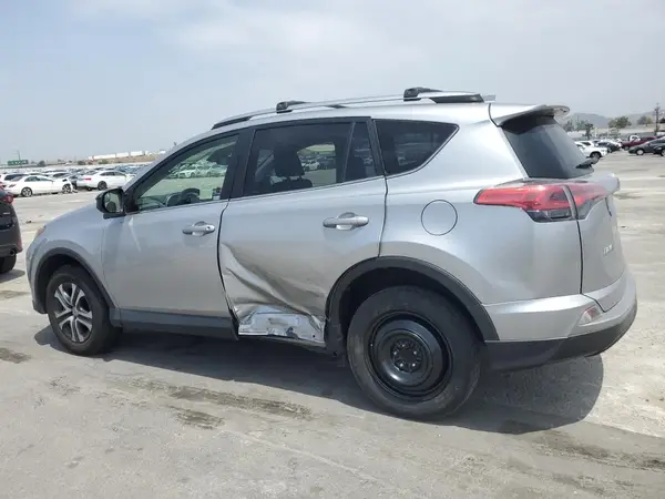 JTMZFREV2JJ176347 2018 TOYOTA RAV 4 - Image 2