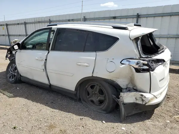 JTMZFREV2JJ188076 2018 TOYOTA RAV 4 - Image 2