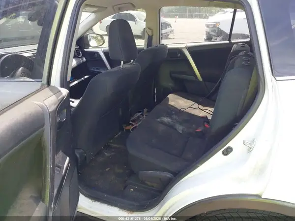 JTMZFREV2JJ727764 2018 TOYOTA RAV 4 - Image 8
