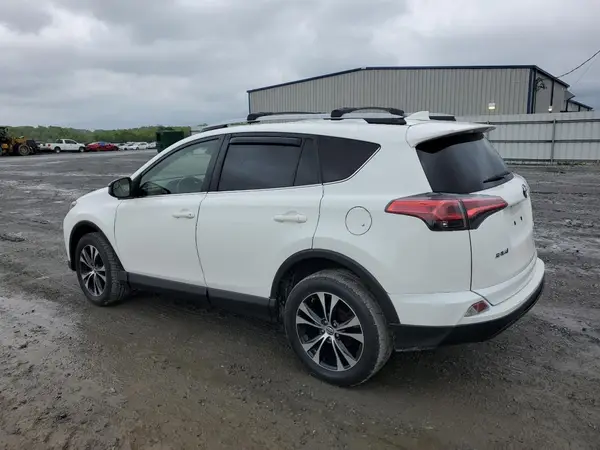 JTMZFREV2JJ743401 2018 TOYOTA RAV 4 - Image 2