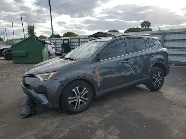 JTMZFREV3HD107921 2017 TOYOTA RAV 4 - Image 1