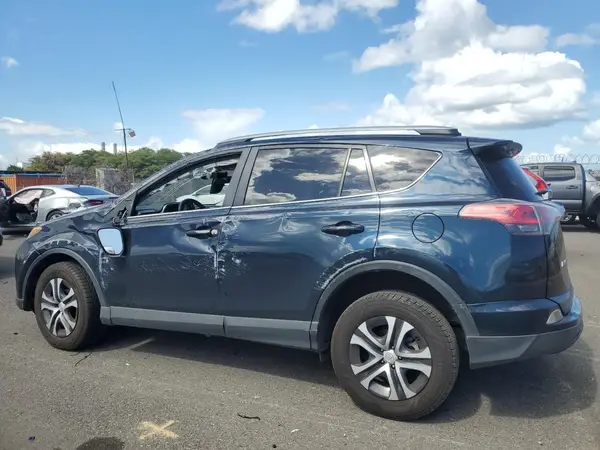 JTMZFREV3HJ100761 2017 TOYOTA RAV 4 - Image 2