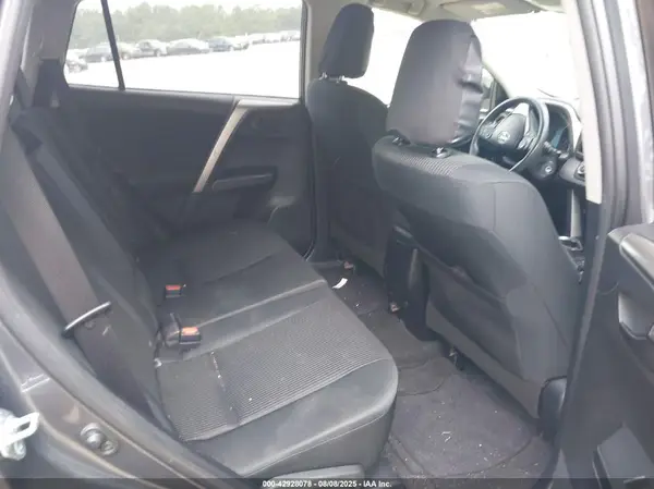 JTMZFREV3HJ106950 2017 TOYOTA RAV 4 - Image 8