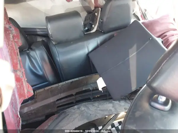JTMZFREV3HJ118046 2017 TOYOTA RAV 4 - Image 8