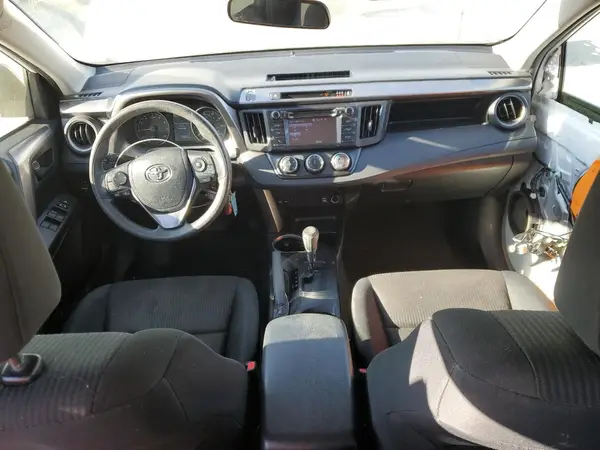 JTMZFREV3HJ706013 2017 TOYOTA RAV 4 - Image 8