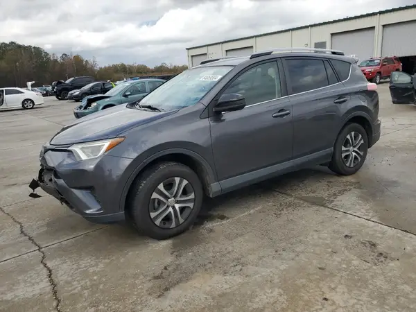 JTMZFREV3HJ710904 2017 TOYOTA RAV 4 - Image 1