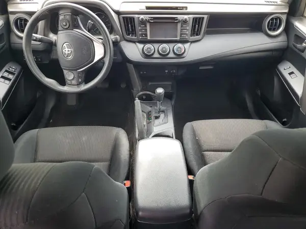 JTMZFREV3HJ710904 2017 TOYOTA RAV 4 - Image 8