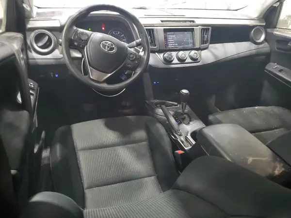 JTMZFREV3HJ711745 2017 TOYOTA RAV 4 - Image 8
