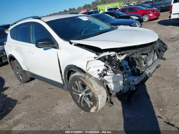 JTMZFREV3HJ712572 2017 TOYOTA RAV 4 - Image 1