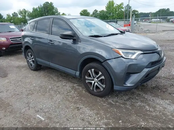 JTMZFREV3JJ150596 2018 TOYOTA RAV 4 - Image 1