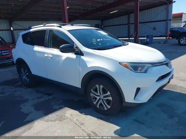 JTMZFREV3JJ159203 2018 TOYOTA RAV 4 - Image 1