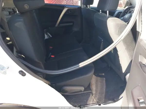 JTMZFREV3JJ201949 2018 TOYOTA RAV 4 - Image 8