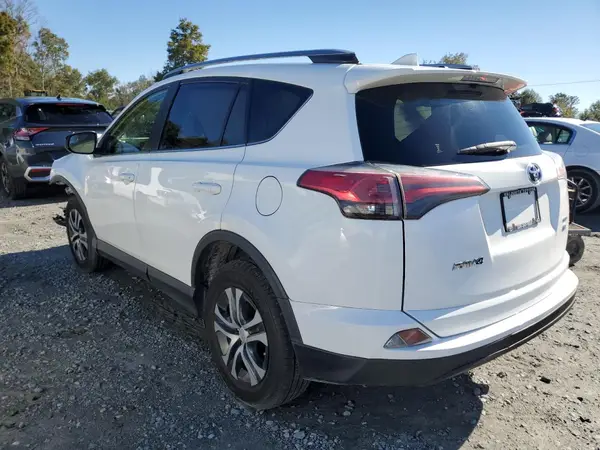 JTMZFREV3JJ208917 2018 TOYOTA RAV 4 - Image 2