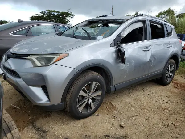 JTMZFREV3JJ209758 2018 TOYOTA RAV 4 - Image 1