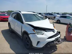 JTMZFREV3JJ725585 2018 TOYOTA RAV 4