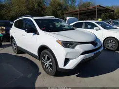 JTMZFREV3JJ735677 2018 TOYOTA RAV 4