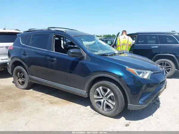 JTMZFREV3JJ737607 2018 TOYOTA RAV 4 - Image 1