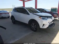 JTMZFREV4GJ067686 2016 TOYOTA RAV 4